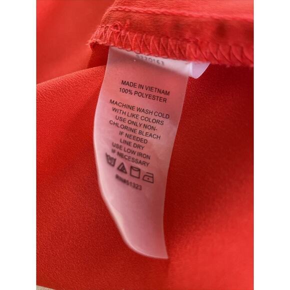 VINCE CAMUTO Women's Blouse Size 1X Polyester Sheer at Top - Picture 12 of 12